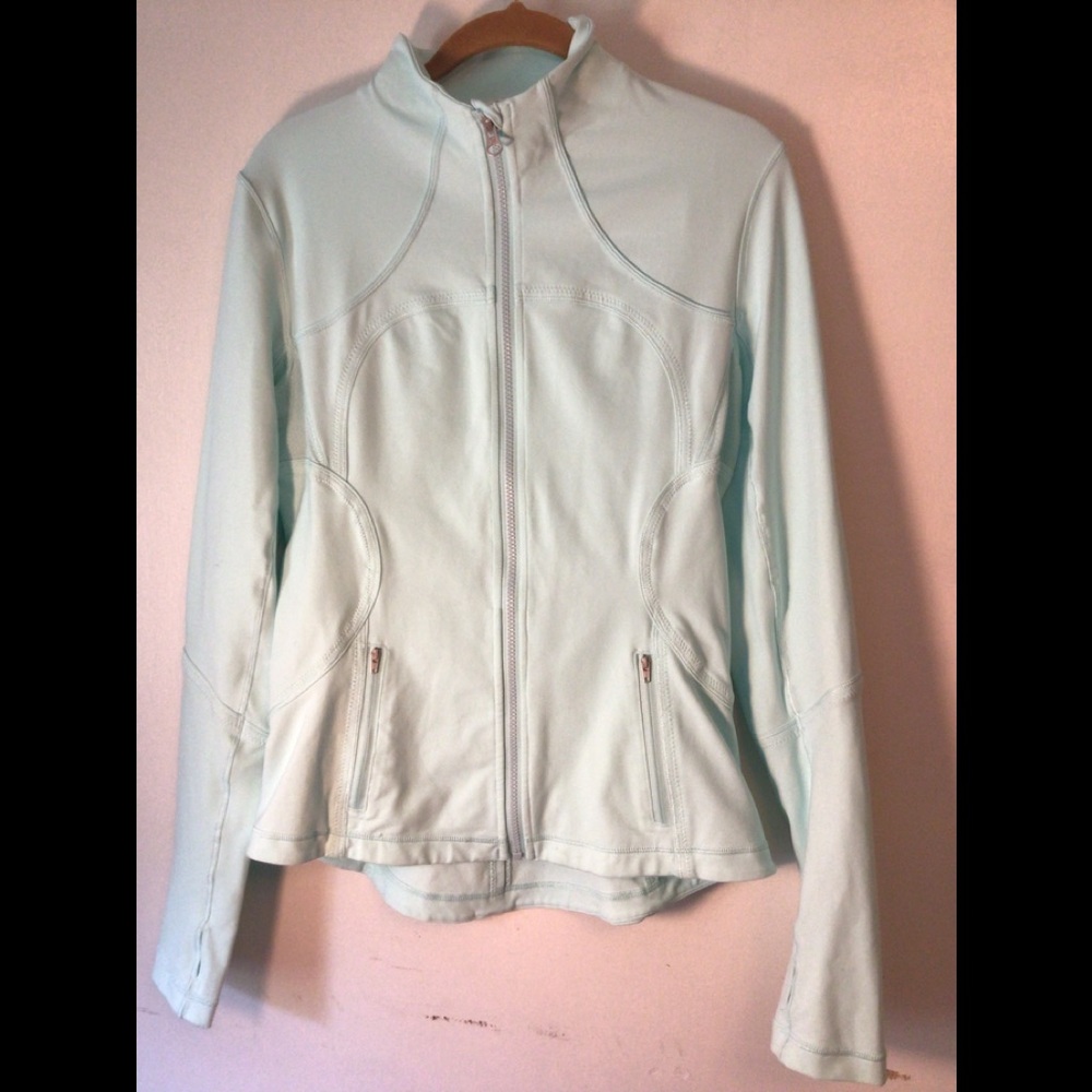 - - Lululemon jacket SZ 10